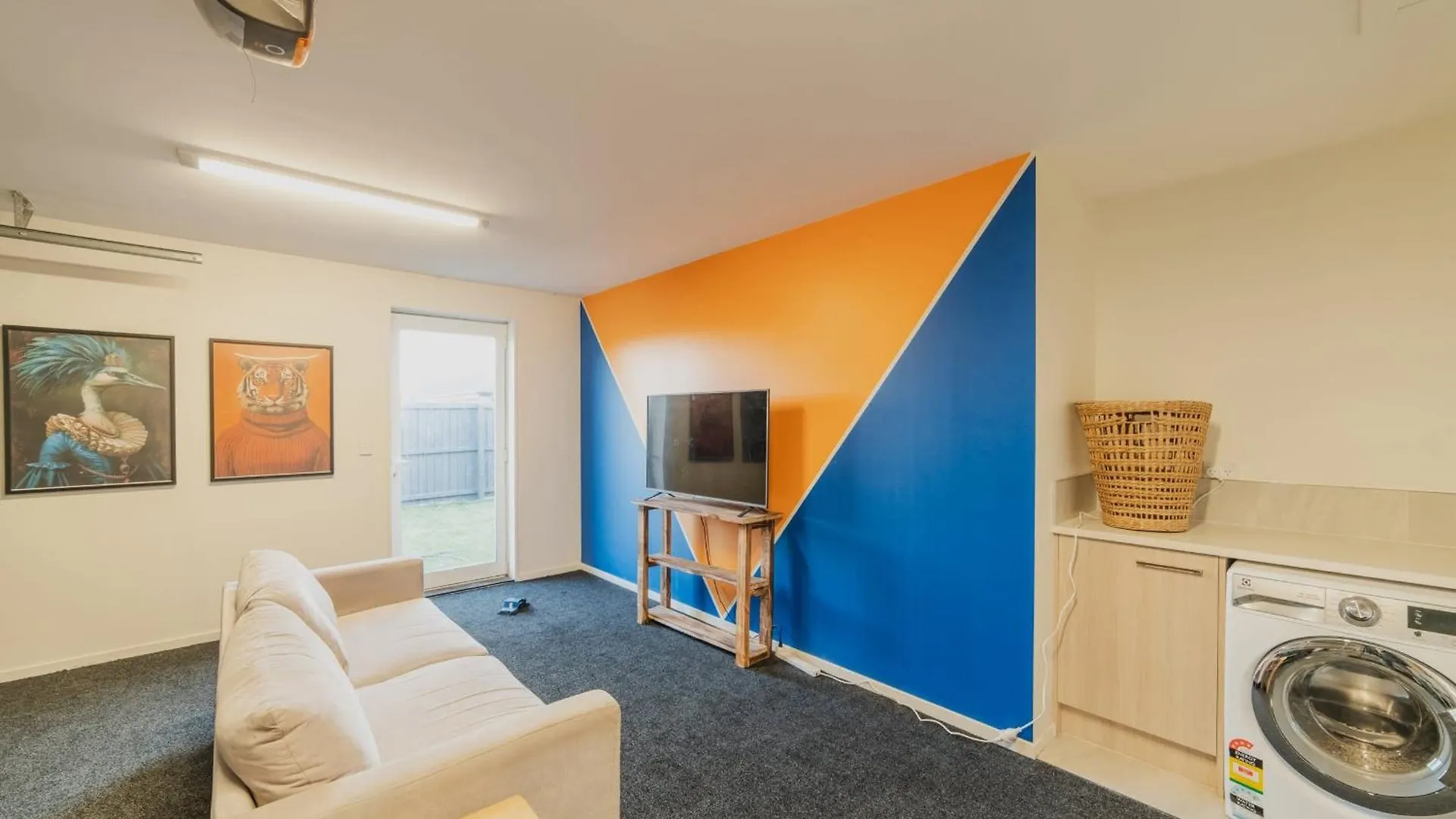 Chic Retreat - Modern Comforts & Game Room Fun Christchurch 0*,